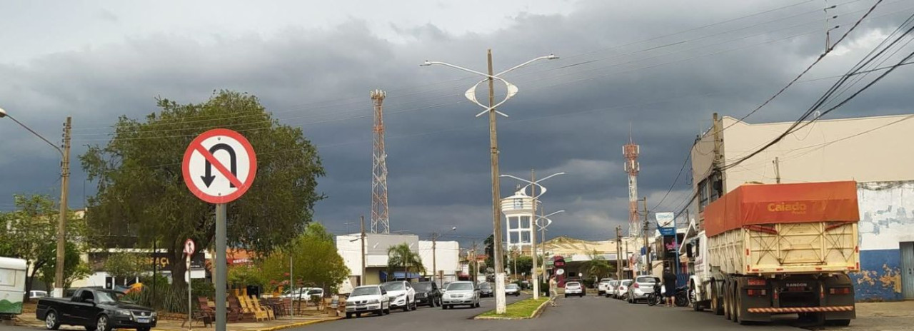 Previsão do tempo indica sol com pancadas de chuva ao longo do dia em Auriflama 