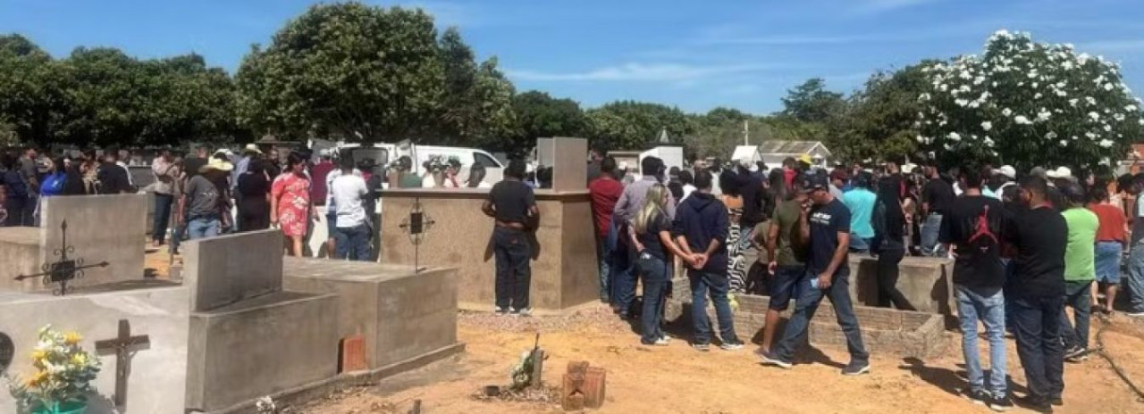 Peão que morreu após ser pisoteado por touro é sepultado nesta terça-feira