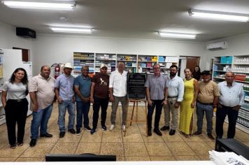 Prefeito Júnior entrega obras de adequação na Farmácia Municipal e destaca avanço na saúde 