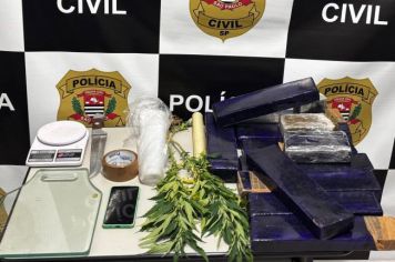Polícia prende homem com 13 tijolos de maconha em residência no Jardim Santa Maria 