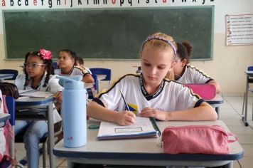 Aulas da rede municipal retornam nesta segunda-feira (3) em Auriflama