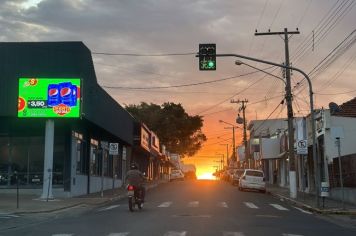 Auriflama enfrenta onda de calor até domingo, mas frente fria deve trazer chuvas na segunda-feira