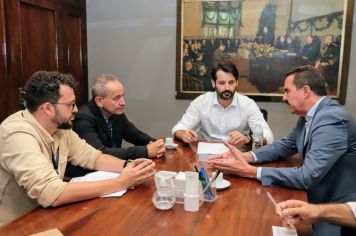 Vice-prefeito de Auriflama articula conquistas para o setor rural em reunião com secretário de Agricultura