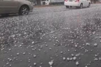 Cidades da região noroeste paulista registram chuva de granizo