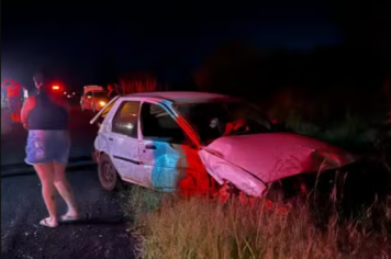 Homem morre após ser arremessado de carro em acidente em Ribeiro dos Santos, distrito de Olímpia 