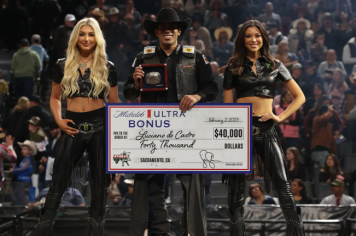 Luciano de Castro brilha na PBR em Sacramento e sobe no ranking mundial