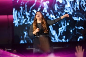 Show com Valeska Mayssa acontece amanhã e promete lotar o Recinto de Exposições