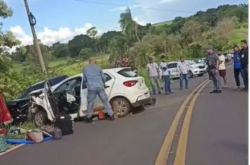 Santo Antônio do Aracanguá registra morte de idoso em acidente entre carro e caminhonete em rodovia vicinal