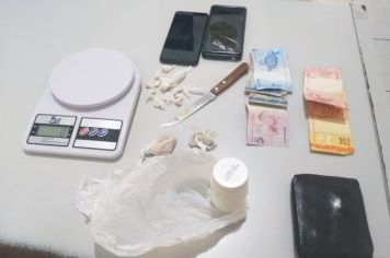Polícia prende dois homens por tráfico de drogas em Auriflama