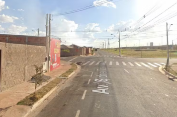 Morre homem que invadiu comércio nu, se jogou em bebê e foi espancado por moradores
