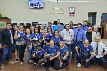 Câmara Municipal de Auriflama homenageia atletas do Voleibol Adaptado por conquistas históricas