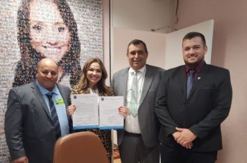 Vereadores buscam recursos para construção de praça e mini-campo no Jardim Santo Antônio