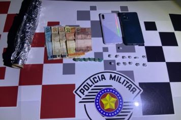 Homem é preso por tráfico de drogas em Santo Antônio do Aracanguá