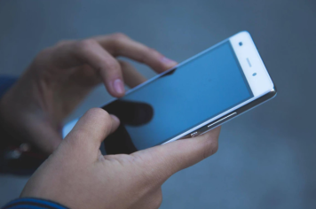 Polícia Militar prende homem com celular furtado em Auriflama