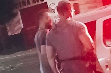 Motorista é preso por embriaguez ao volante e tentativa de homicídio após atropelar motocicleta