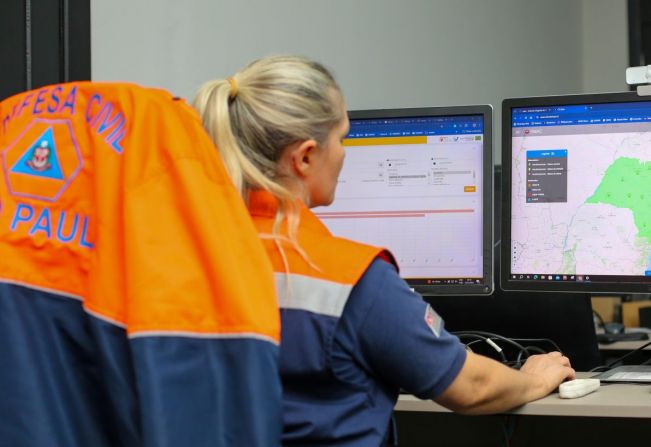 Defesa Civil alerta para fortes chuvas nos próximos dias e instala gabinete de crise