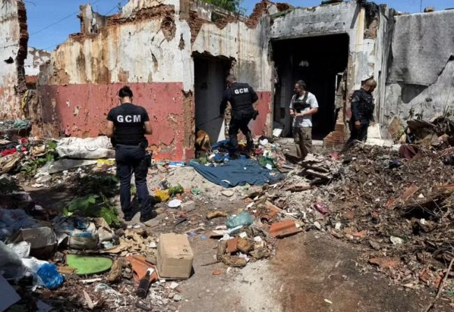 GCM entra em imóvel abandonado e encontra adolescente vítima de exploração sexual