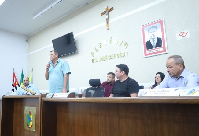 Câmara Municipal reforça políticas para juventude em Auriflama