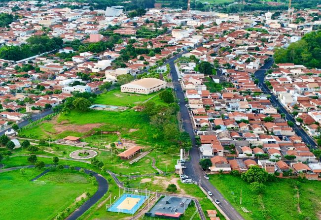 Auriflama, 87 anos: uma história que brilha como ouro em chamas