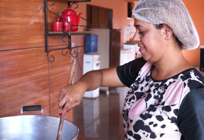 Com apoio do Sebrae, produtora da região de Guzolândia triplica clientes com as redes sociais