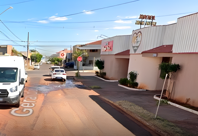 Homem morre após passar mal durante relação com namorada em motel  