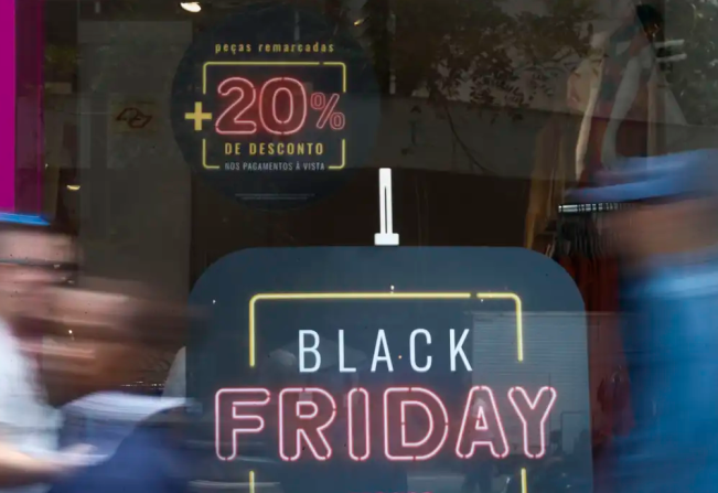 Black Friday: maioria dos consumidores deve gastar de R$ 201 a R$ 500