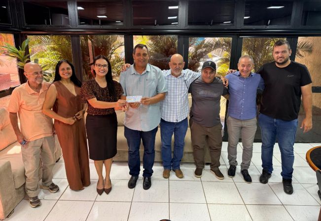 Câmara devolve R$ 300 mil e Prefeitura vai adquirir van para o Esporte