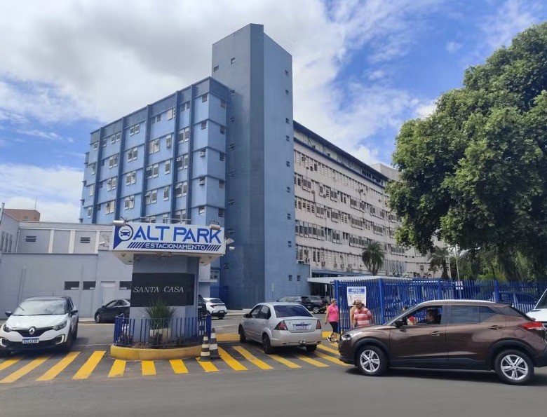 Família confirma morte cerebral de bebê de 2 anos; mãe e padrasto estão presos